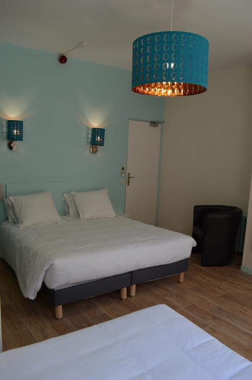Hotel Les Corps Saints Avignon Bilik gambar